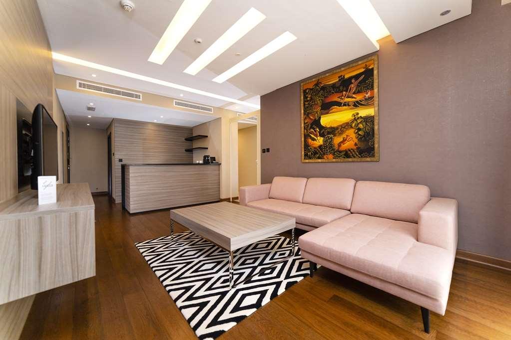 Four Points By Sheraton Production City, 4* Dubaï