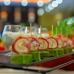 Four Points By Sheraton Production City, Dubai 